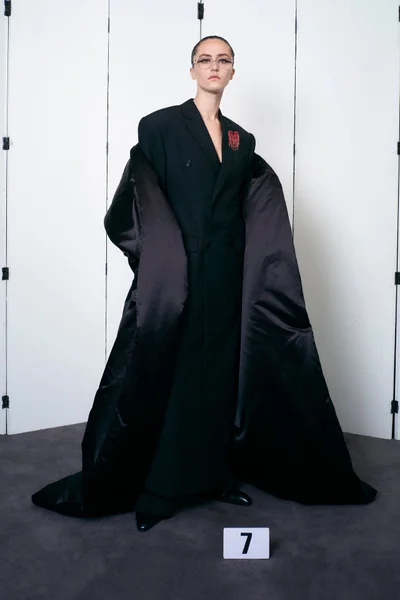 Look 7